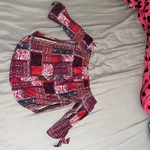 Rue21 off shoulder Floral blouse. Size S